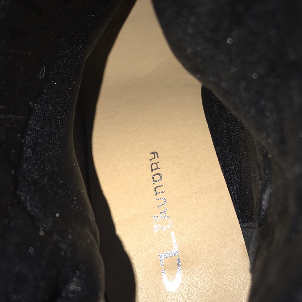 Size 7.5 - Picture 5 of 5